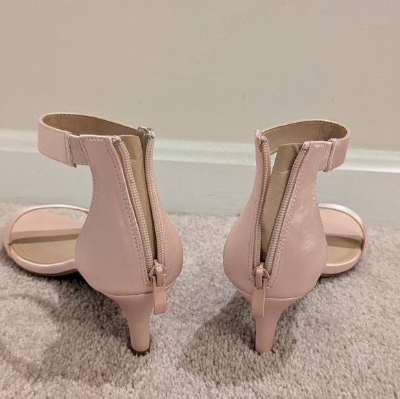 NWT DREAM PAIRS Women's Champagne Colored Open Toe Pump Heeled Sandals Size 8.5 - Picture 7 of 9